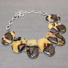 Collana gioielli etnici fatti a mano con pietre preziose forma ovale sfuse...