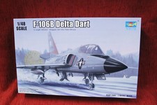 Modellino kit trombettiere 1:48 02892 F-106B Delta Dart confezione originale