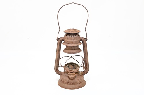 Antica lampada lanterna - , a