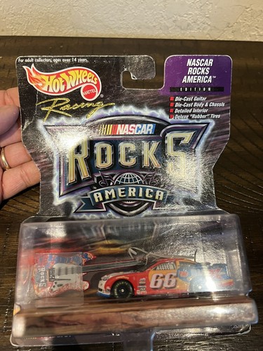 Hot wheels racing nascar rocks - wheels,
