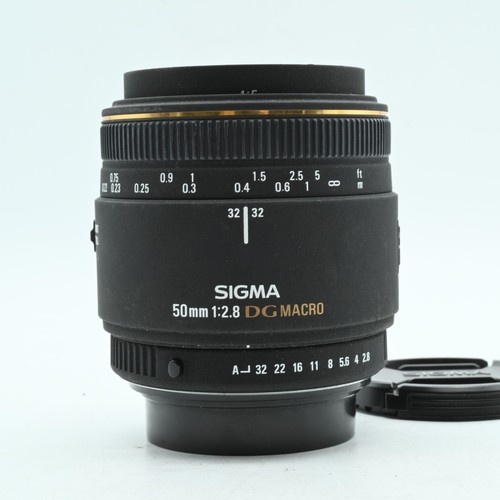 Sigma 8 ex dg macro - f/2.8,