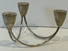 Candelabro leggero moderno