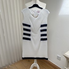 Abito firmato blu navy avorio