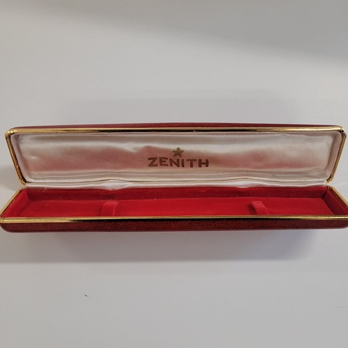 Vintage red zenith box - red,