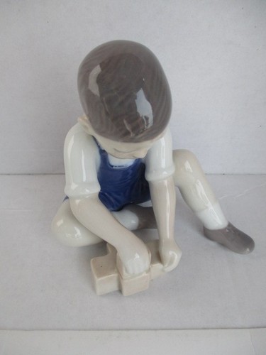 Figura porcellana bing - in,