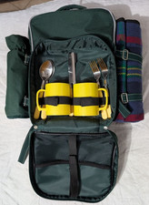 Zaino Pic Nic per 2 persone. Completo di accessori porta bottiglia coperta