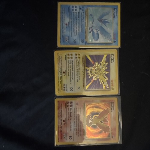 Carta holo articuno zapdos - articuno,