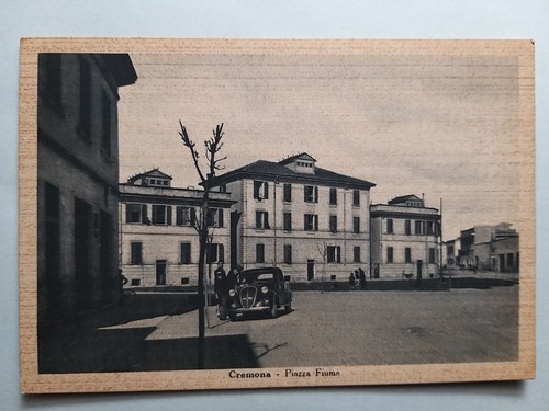 Cremona piazza fiume - -,