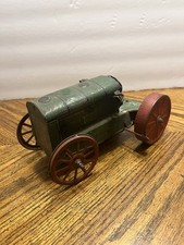 Antico trattore Windup in