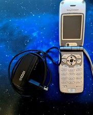 8909N-Cellulare Sony Ericsson Z1010 Rosso