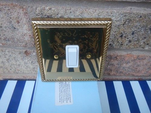 Vintage heritage ottone - vintage,