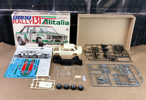 Open box esci italy - italy, model