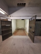 box auto garage