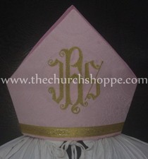 Nuova Mitra Rosa Con Ricamo
