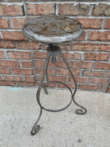 Sgabello vintage industriale