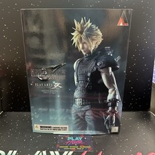 CLOUD STRIFE PLAY ARTS KAI