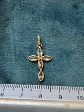 Ciondolo Croce Con Pietre In Oro Giallo 750, 18 Carati