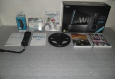 NINTENDO WII NERA BOXATA BUNDLE WII SPORT RESORT + GIOCHI(NO POKEMON)