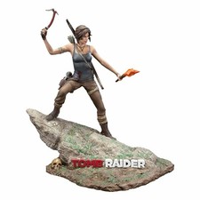 Tomb raider lara croft - -,