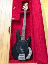 MUSICMAN StingRay EX /