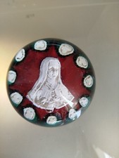 boule presse papier Val Saint