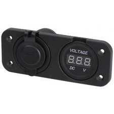 VOLTMETRO DIGIATALE E PRESA