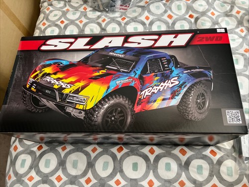 Traxxas slash short course - traxxas,