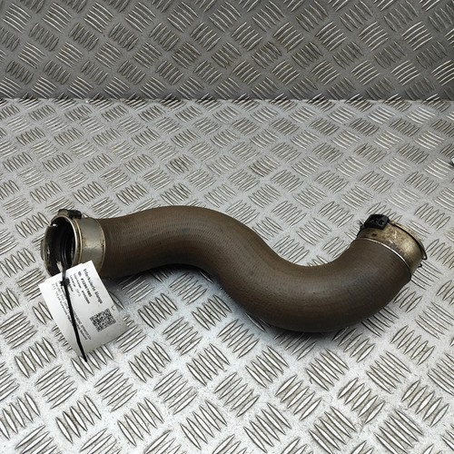 Tubo intercooler destro