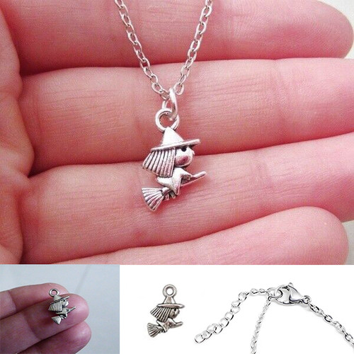Collana con strega - strega, argento
