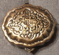 ANTIQUE ORIENTAL STYLE