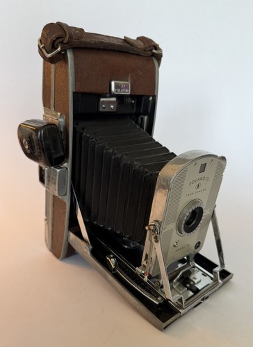 Vintage polaroid land camera - polaroid,