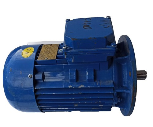 Motore elettrico trifase - motore,