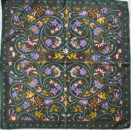 Superbe grand foulard emanuel - grand,