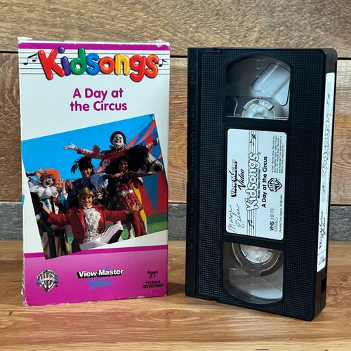 Kidsongs day the circus - a, at