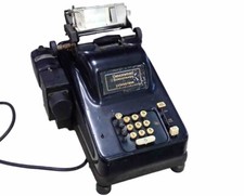 Macchina Aggiuntiva Vintage