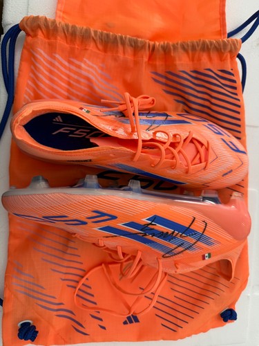Scarpe calcio autografate - scarpe,