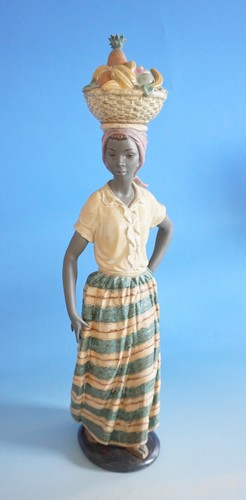 Lladro nao statua - nao,