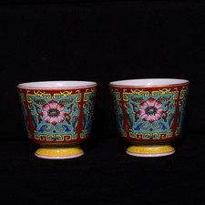 Coppia di fiori porcellana