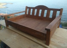 Cuccia letto divano in legno
