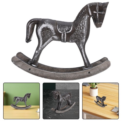 Statua cavallo dondolo in - di,