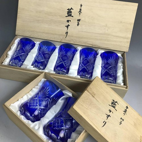 Set paia tazze da sake - 7, di