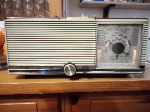 Radio valvolare minerva tipo - minerva,