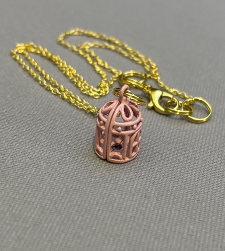 Collana con ciondolo forma - con,