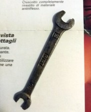 FIAT 500 F - L CHIAVE DOTAZIONE TROUSSE USATA ED ORIGINALE 8/10 (220)