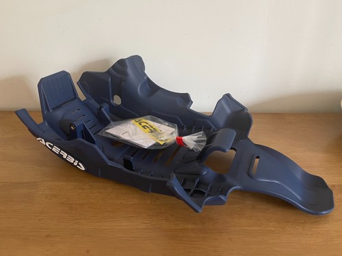 Husqvarna 300 2024 2026 - i,