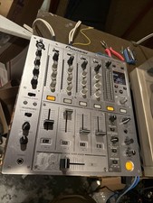 Pioneer DJ DJM-700 Mixer Phono