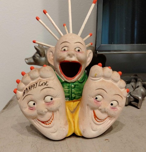 Raro oggetto statuina