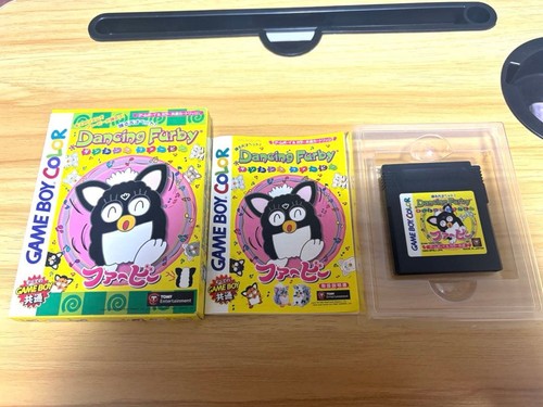 Dancing furby per - dancing,