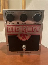 Electro-Harmonix Big Muff Fuzz