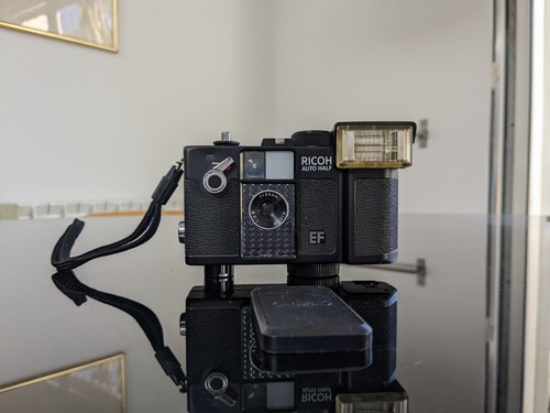 Ricoh auto half black 25mm - ef,